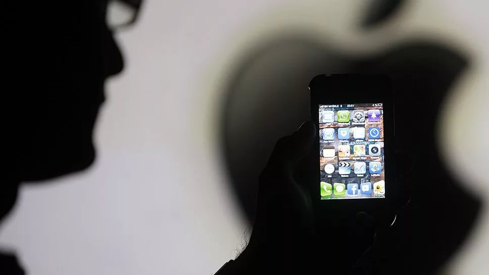 Apple запускает в России программу обмена старых iPhone на новые